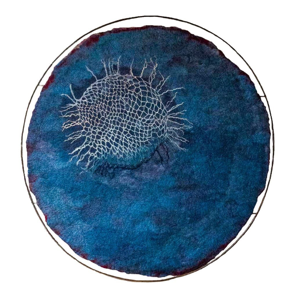 Circle of life 2.Ingebed in Blauw 2018 vilt-kant