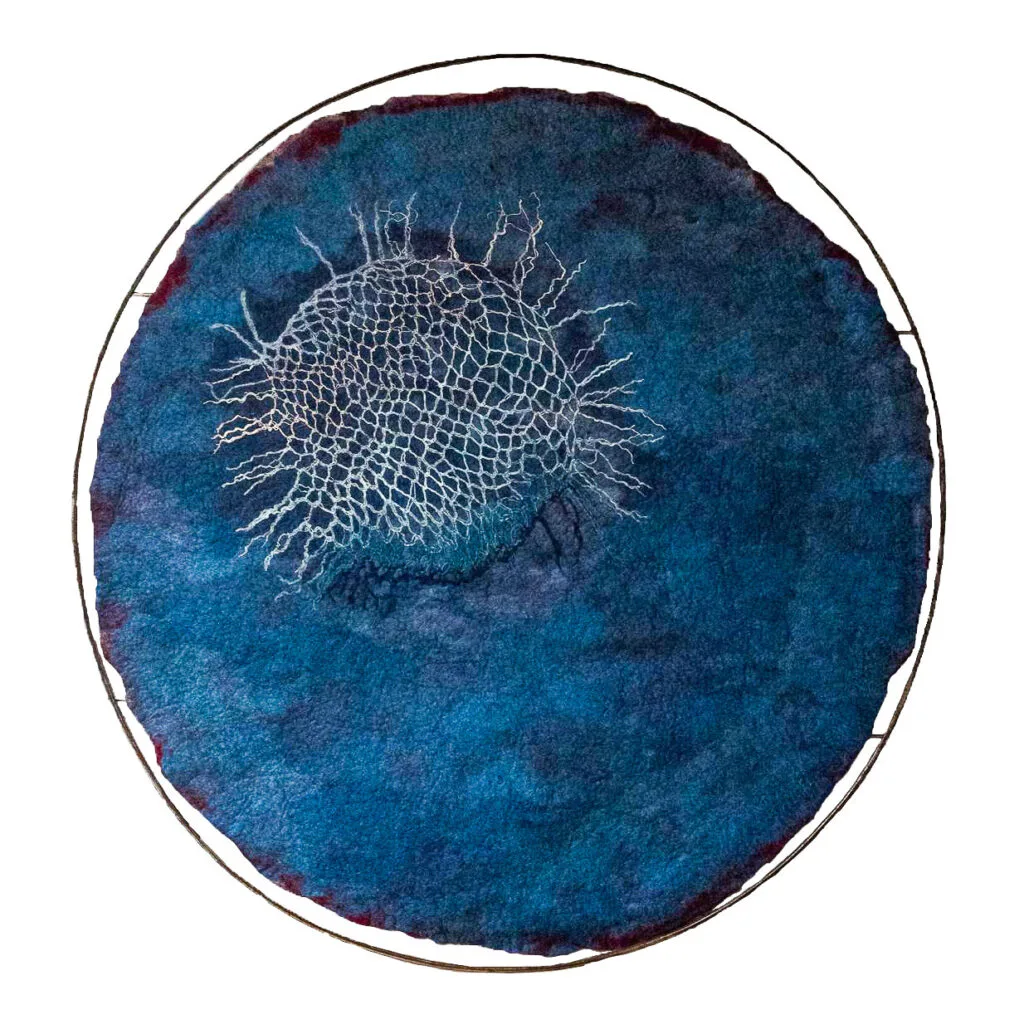 Circle of life 2.Ingebed in Blauw 2018 vilt-kant